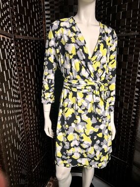 Lord and Taylor petite print wrap dress PL